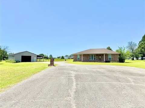 1219 NW 3rd Circle, Stigler, OK 74462