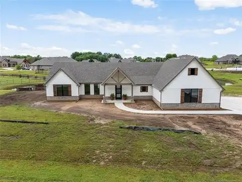 18258 S Clear Creek Court, Claremore, OK 74017