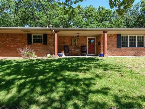 1450 Oakdale Drive, Bartlesville, OK 74006