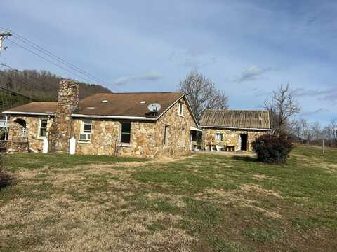303 Houston Lane, Glen Lyn, VA 24093