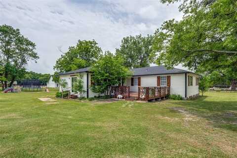 411 W Houston St, Leonard, TX 75452