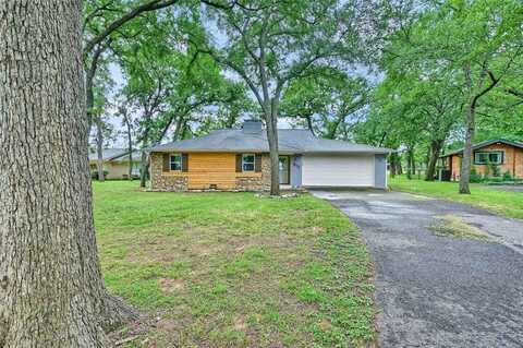 912 Kiowa Drive W, Lake Kiowa, TX 76240