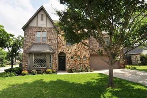 413 Travis Street, Roanoke, TX 76262
