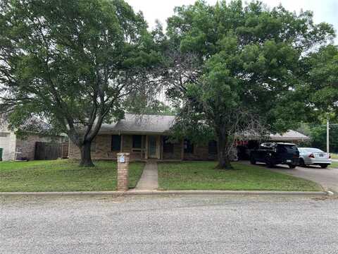 501 Spring Meadow Street, Stephenville, TX 76401