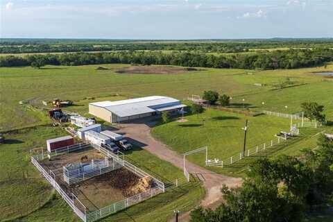 303 Lcr 626, Groesbeck, TX 76642