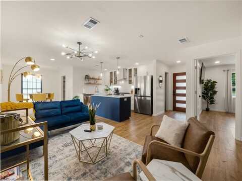 445 Melrose Drive, Richardson, TX 75080