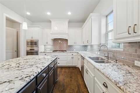 2533 Lady Amide Lane, Lewisville, TX 75056