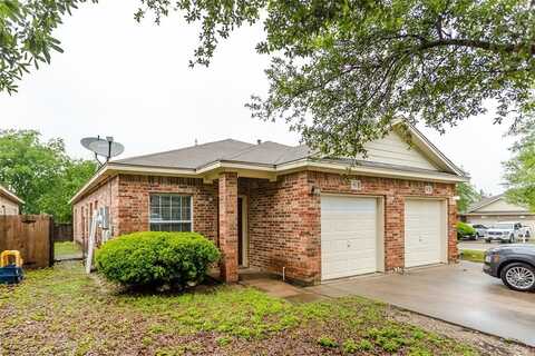 913 Jenni Drive, Midlothian, TX 76065