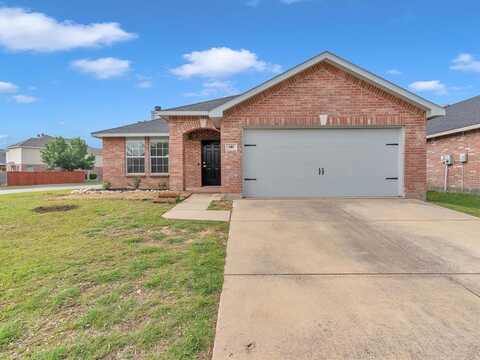 401 Iron Ore Trail, Fort Worth, TX 76131