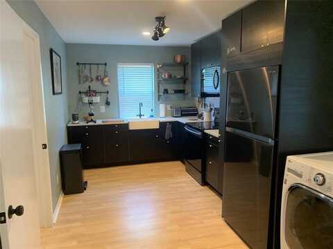 6241 Wheaton Drive, Fort Worth, TX 76133