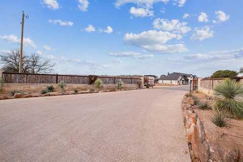 600 Nyoka Bend, Weatherford, TX 76087