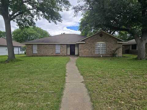 925 Shell Lane, Lancaster, TX 75146