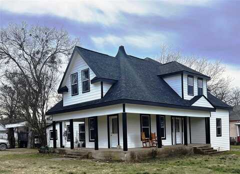 323 E Grand Street, Whitewright, TX 75491