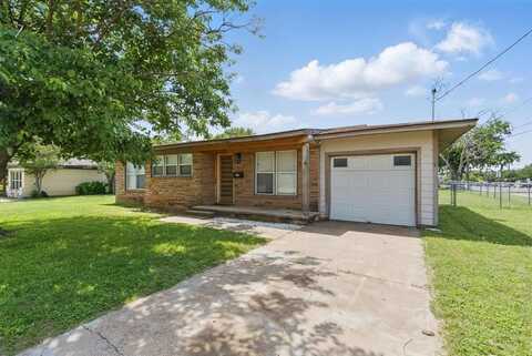 613 Crestview Drive, Granbury, TX 76048