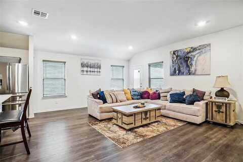 1621 Quest Bridge Road, Lancaster, TX 75146