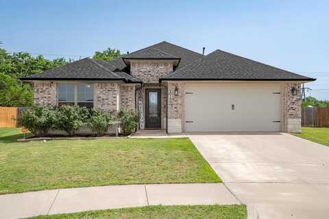 201 Patience Avenue, Lindale, TX 75771