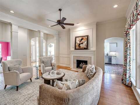 2417 Pawnee Crossing, Edmond, OK 73034