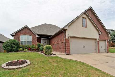 1113 Samantha Lane, Moore, OK 73160