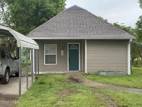 304 Market Street, Wentworth, MO 64873