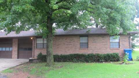 2923-2929 E Zora, Joplin, MO 64801