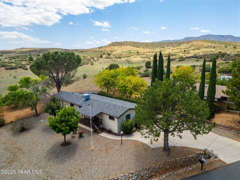 10439 E Brangus Lane, Humboldt, AZ 86327