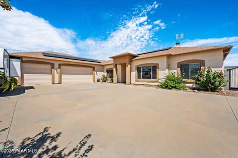 1850 S Crooked H Trail, Humboldt, AZ 86327