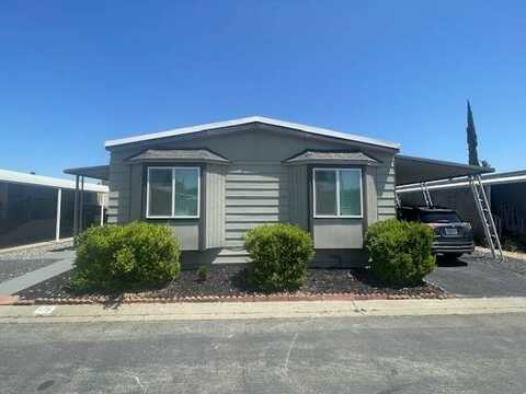 7428 White River Lane, Sacramento, CA 95842