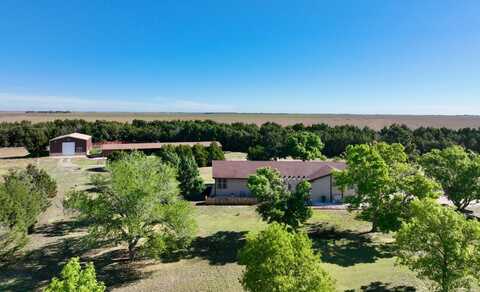 34202 Road 721, Wauneta, NE 69045