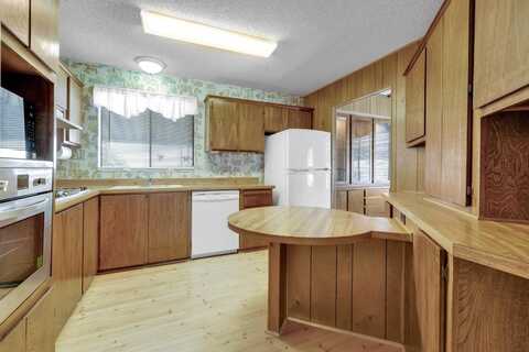 1212 H Street, Ramona, CA 92065