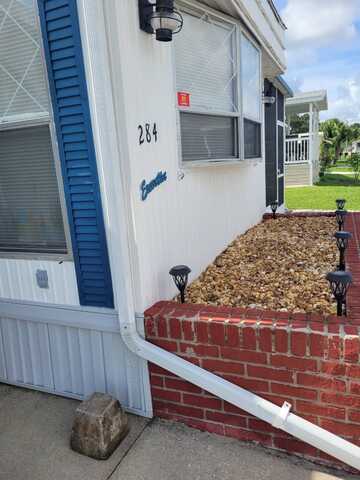 284 Crystal Ln, North Fort Myers, FL 33903
