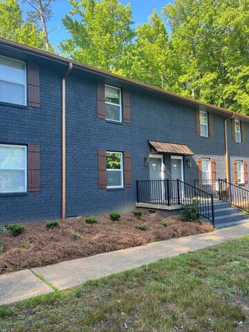 1472 Sherwood Dr., Kannapolis, NC 28081