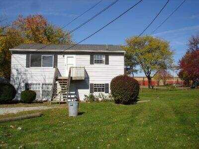 3117 33rd NE St, Canton, OH 44705