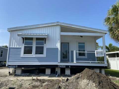 7300 20th Street, Vero Beach, FL 32966