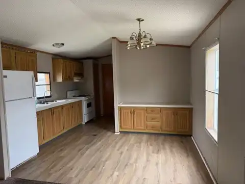 271 South Green Meadow St. SE, Grand Rapids, MI 49548