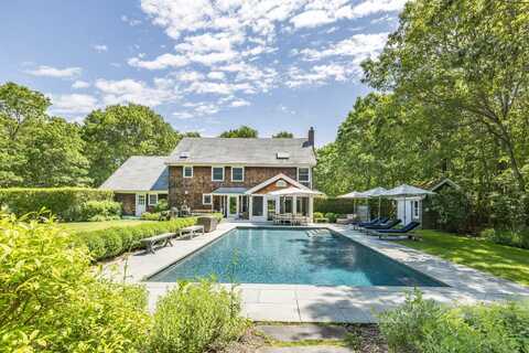 9 Long Pond Trail, Sagaponack, NY 11962