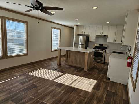 2101 SW 38th Street, Lawton, OK 73505