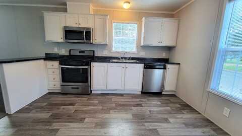 36 E. Arizona, Belleville, MI 48111