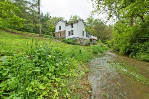7019 Singers Glen Rd, Rockingham, VA 22802