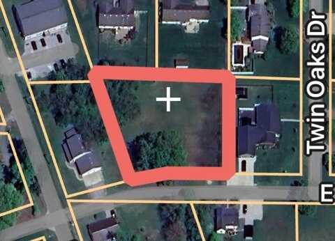 0000 E. 10th Street, Flora, IL 62839