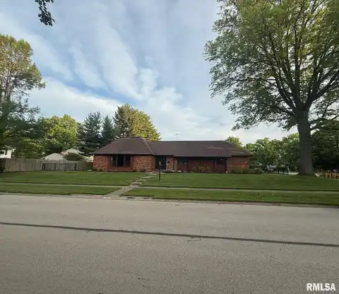 90 PINEHURST Drive, Springfield, IL 62704