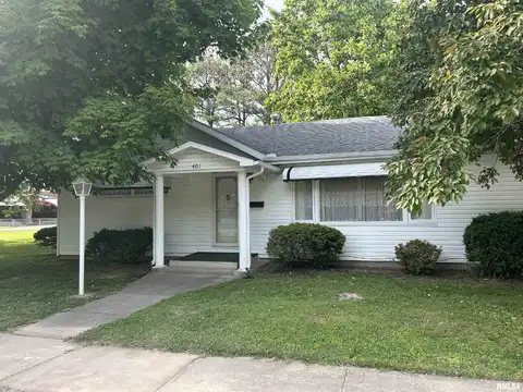 401 W 11TH Street, Christopher, IL 62822