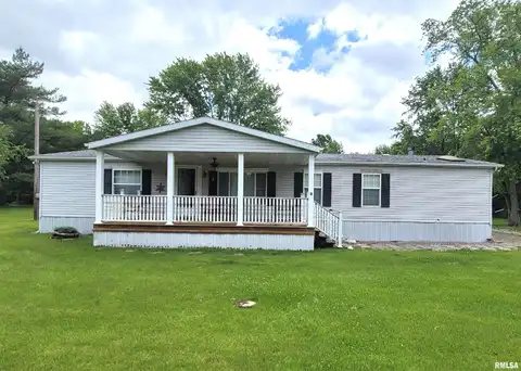 3614 S Hotze Road, Salem, IL 62881