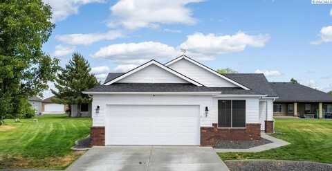 5 Hollyhock Court, Pasco, WA 99301