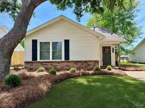 6216 Forest Pines Dr, Pensacola, FL 32526