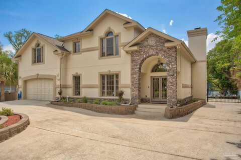 311 Edgewater Dr, Pensacola, FL 32507