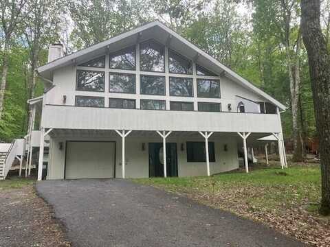 1167 Kensington Drive, East Stroudsburg, PA 18301