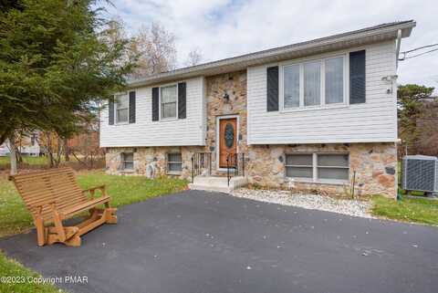 1977 Sun Valley Drive, Blakeslee, PA 18610