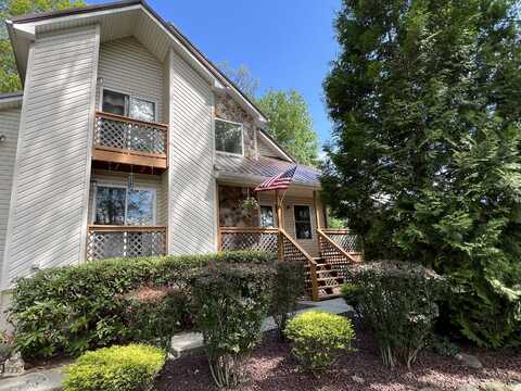 2291 Mountain Road, Stroudsburg, PA 18360