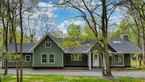 119 N Shore Drive, Albrightsville, PA 18210