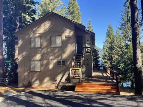 570 Peninsula Drive, Lake Almanor, CA 96137